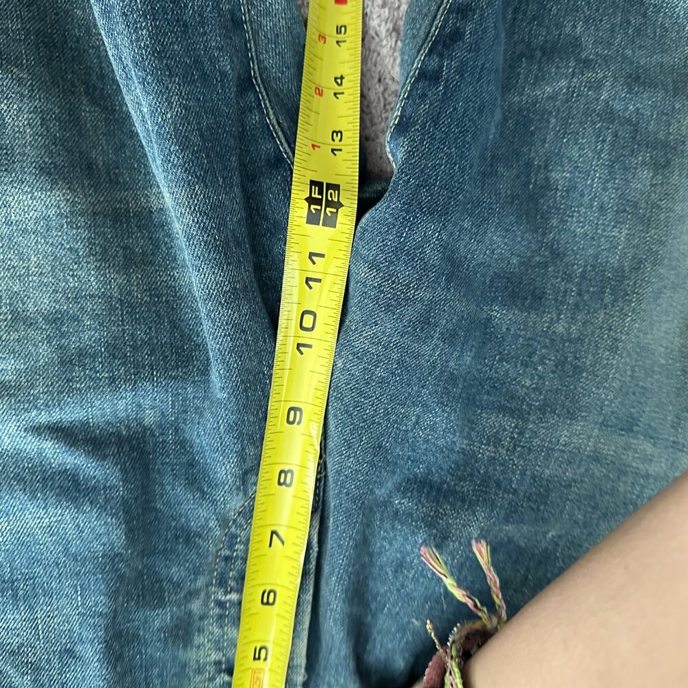 Chimala Jeans - Picture 5 of 9